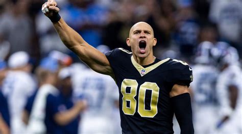 Jimmy Graham Adds Fuel to Falcons-Saints Rivalry With Savage Posts