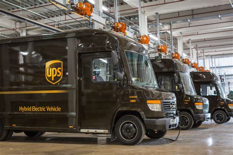 UPS introduces ‘groundbreaking’ hybrid electric delivery trucks - Electric & Hybrid Vehicle ...