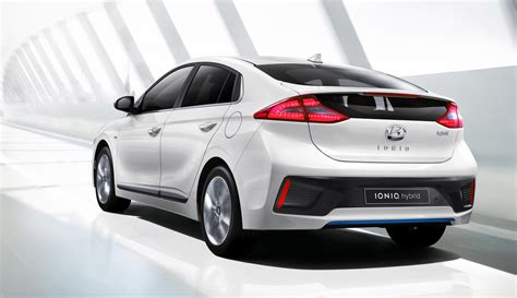 Hyundai Cars in Pakistan - Prices, Pictures, Reviews & | PakWheels