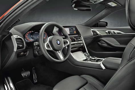 2019 BMW 8 Series Coupe debuts with 530 hp V8 - Autodevot