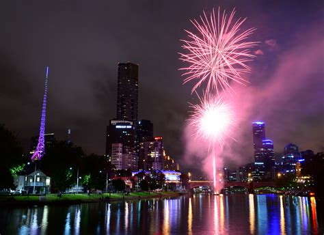 File:Diwali Fireworks, Melbourne (10493135276).jpg - Wikimedia Commons