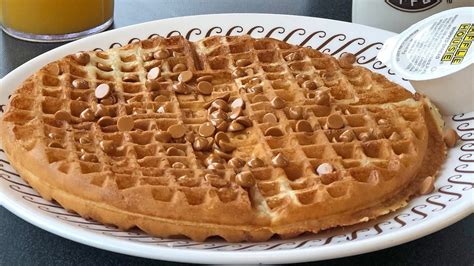 The Waffle House Hack Reddit Can't Stop Talking About