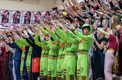 2022-23 MICHIGAN BASKETBALL STUDENT SECTION TOP 25 RANKINGS – The Student Section Report