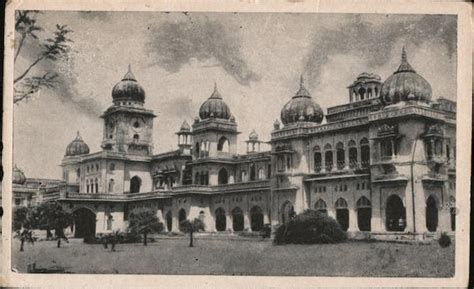 University of Lucknow India Postcard