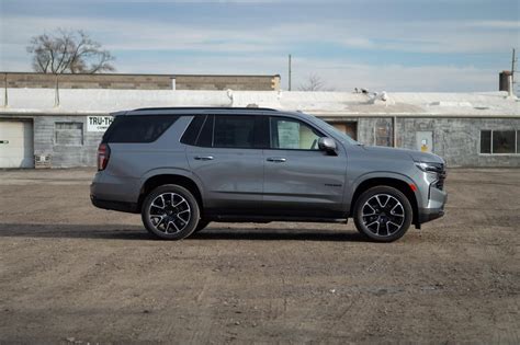 2021 Chevy Tahoe Diesel packs impressive fuel economy - Roadshow