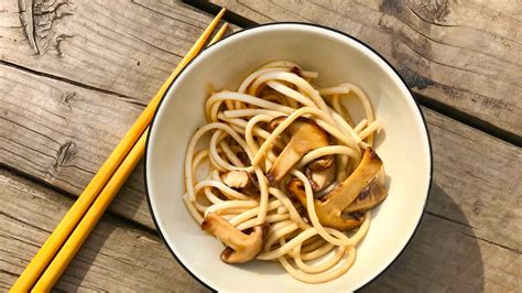 These umami garlic noodles are on my desert-island recipe list