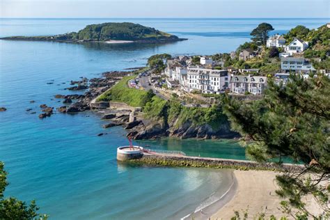 15 Unmissable Things to Do in Looe, Cornwall: 2023 Guide