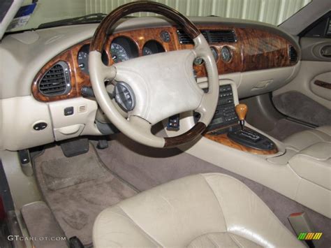 Oatmeal Interior 2000 Jaguar XK XK8 Convertible Photo #39779416 ...