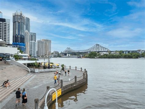 601 Brisbane River Walk Royalty-Free Images, Stock Photos & Pictures ...