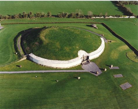 Newgrange & the Winter Solstice | A miscellany of places | Our Irish Heritage