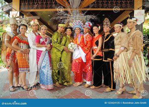 Traditional Wedding Khmer Clothing Editorial Photo | CartoonDealer.com #54730431