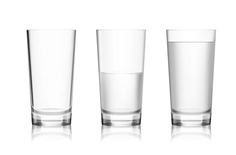 Full and empty glass 454158 Vector Art at Vecteezy