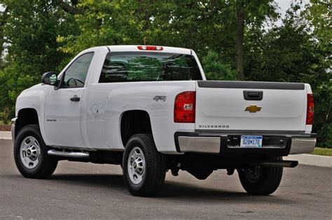 2012 Chevrolet Silverado 2500HD Pictures - 150 Photos | Edmunds