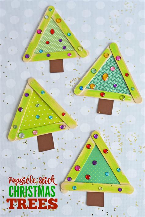 Simple Craft for Kids: Popsicle Stick Christmas Trees - Make and Takes