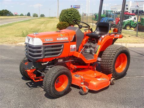 1998 Kubota B7300 Tractors - Compact (1-40hp.) - John Deere MachineFinder