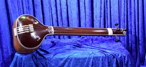 The Tambura: A Stringed Instrument Of India | Religions Facts