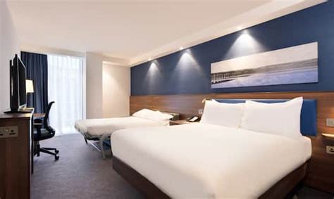 Hampton by Hilton Dundee City Centre – Rooms & Suites