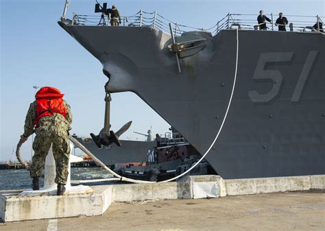 USS Arleigh Burke Arrives in Spain, USS Donald Cook Will Head to Mayport | LaptrinhX / News