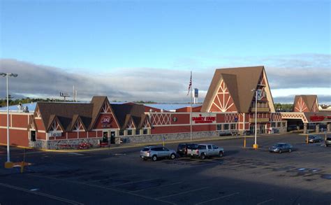 829 W Main St, Gaylord, MI 49734 - Retail Space for Lease - Gaylord Alpine Plaza- 6,250sf