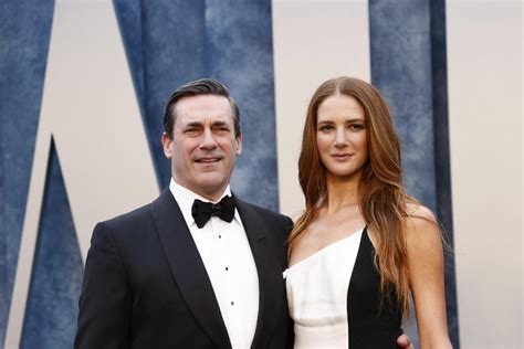 Jon Hamm and new wife Anna Osceola in images - Yahoo Sports