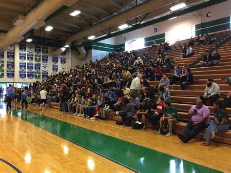 ONLY ON 8: Green Valley High students hold town hall with CCSD, politicians