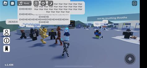 Freddy and golden Freddy were battling in Rate my Avatar! 💀 | Roblox Amino