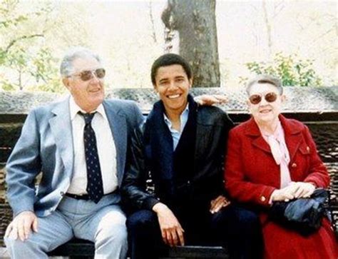 Barack Obama Childhood Photos (11 Pictures)