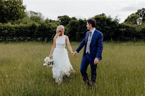 Joe and Jess New Barn Farm Wedding, Seer Green