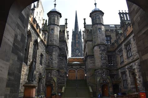 Edinburgh Harry Potter Self-Guided Private Tour 2024