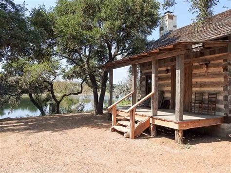 Bed & Breakfast | Luxurious Antique Cabins | OX Ranch