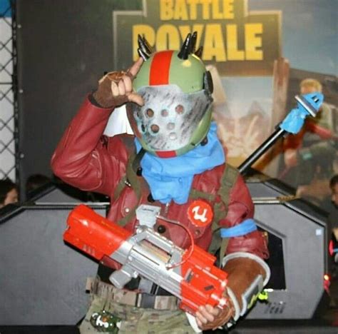 Fortnite cosplay