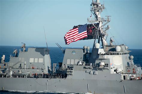 DDG 104 USS Sterett Arleigh Burke class Destroyer US Navy