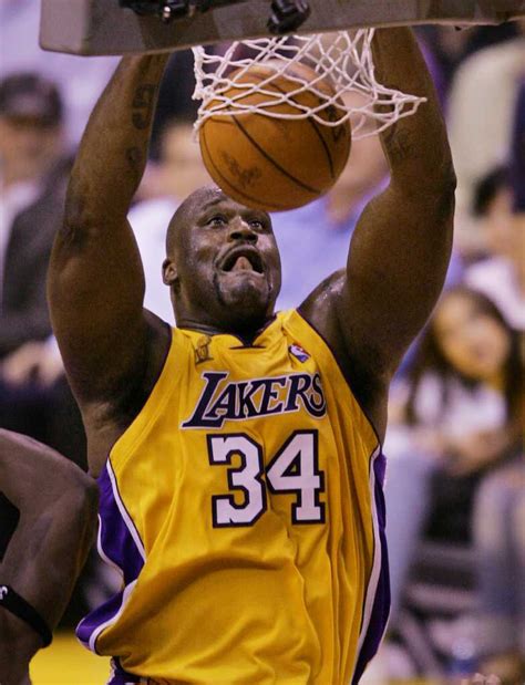 Shaq retires