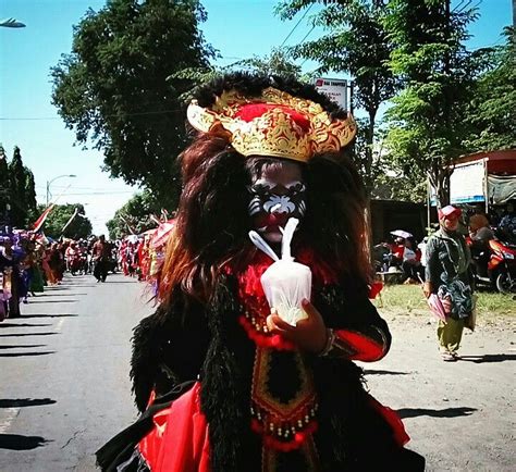 Jaranan Buto dari Banyuwangi | Instagram photo, Photo and video, Festival captain hat