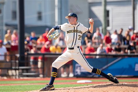 Inconsistency on the mound leads to 2-2 weekend for Michigan baseball