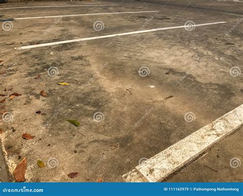 Empty Parking Spot with White Line Stock Image - Image of automobile, asphalt: 111162979