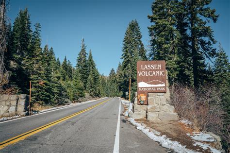 ULTIMATE GUIDE TO LASSEN VOLCANIC NATIONAL PARK - Smilkos Lens