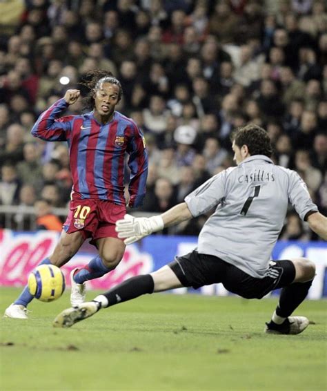 Pin on Ronaldinho