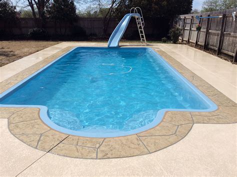 Fiberglass Pool Resurfacing | Fiberglass Pool Refinishing & Restoration