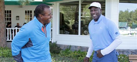 Ahmad Rashad: How Michael Jordan Got Hooked On Golf - SwingU Clubhouse