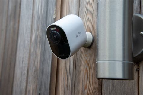 Arlo Ultra 2 Review: 4K in a wireless package