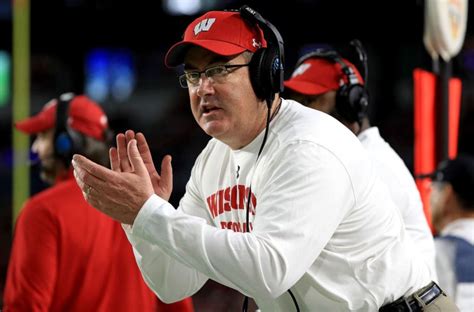 Wisconsin Badgers: Top five coaches in the Big Ten