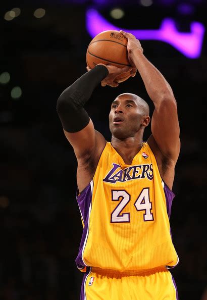 Remembering Kobe Bryant l Kaneland Krier