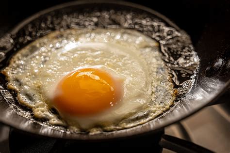 The Final Fried Eggs Recipe - Alton Brown