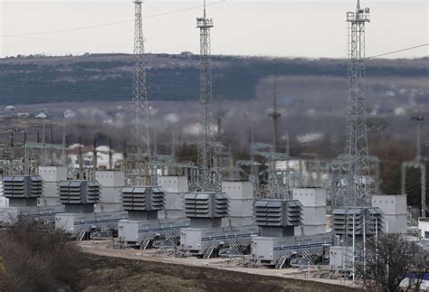 Ukraine Launches Investigation Into Power Grid Cyberattack Blamed On Russia | IBTimes