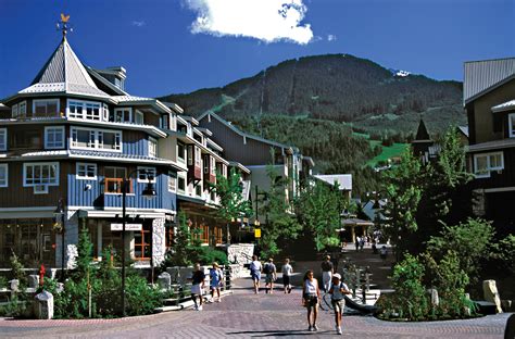 How To Save Time And Money Getting To Your Resort In Whistler - Dream Travel Trip