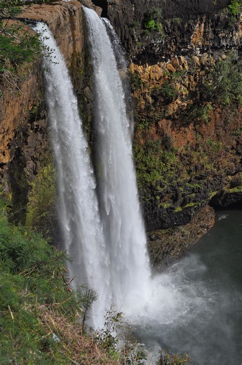 Hula Holiday: WAILUA FALLS