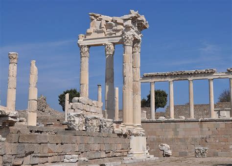 Pergamon Acropolis & Asclepion private tour | Audley Travel