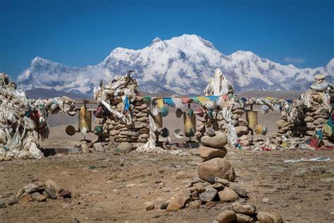 Highest Mountains in Tibet - The Land of Snows