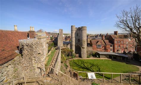 Lewes Castle Wall Collapses Leading to Search for Casualties | Ancient ...